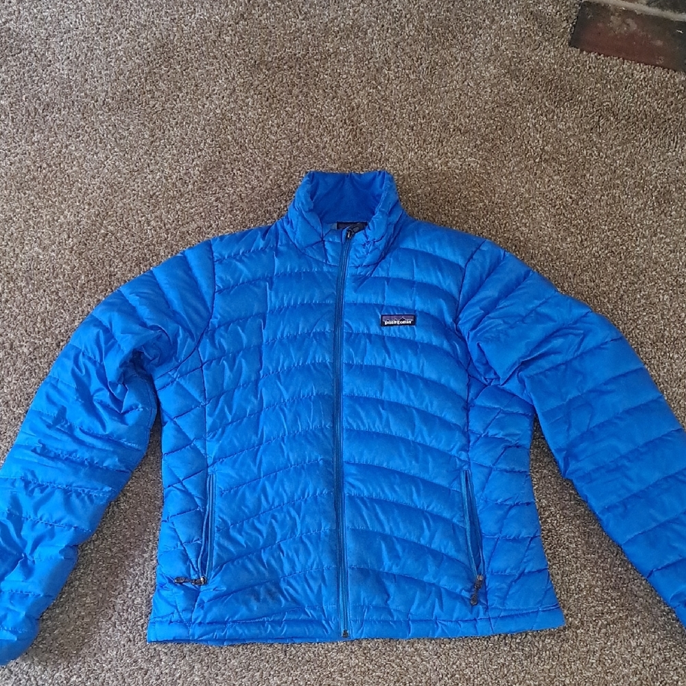Patagonia Womens Medium Bright Blue Winter Jacket